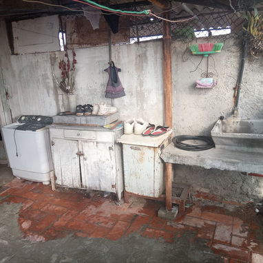 *REBAJADO A $7500usd. SIN AJUSTE. En venta casa biplanta interior (PLANTA ALTA) en Playa.. a 3 cuadras de 31 y 42. - Img 123583690