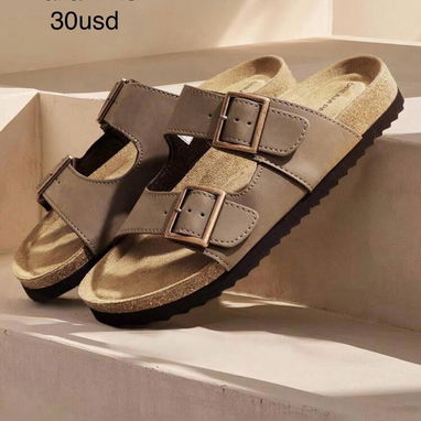 Sandalias tipo hermes. Sandalias prácticas - Img 114269911