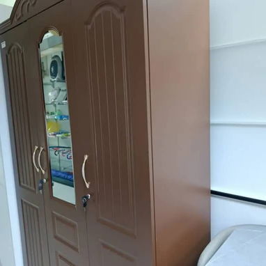 Escaparate con caja de seguridad - 2/3
