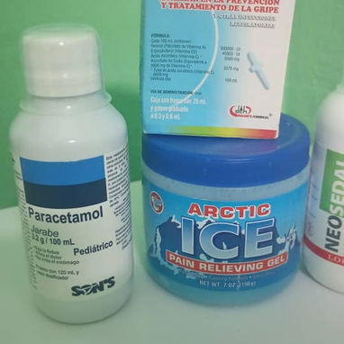 Paracetamol infantil, Ibuprofeno jarabe infantil, Ambroxol ( expectorante)  emulsión de Scott 12 USD , Adevit 11 USD - 5/8