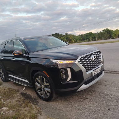 Vendo o negocio Hyundai Palisade 20 21 el básico, pero este tiene los asientos en piel - Img 110745111