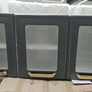 Estantes aéreos disponibles - 3/3