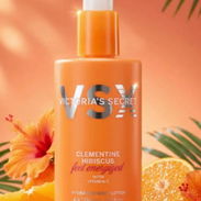 Crema Corporal perfumada Clementine Hibiscus Relajante de Victoria Secret - Img 58175653