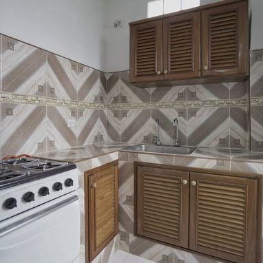 Renta Apto 3 cuartos, 3 baños ,vista al mar - Img 106511989