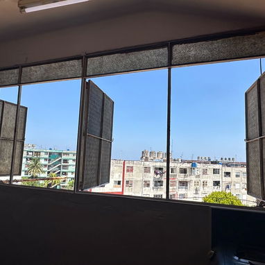 *$7000usd CON AJUSTE. En venta  Apartamento (5to piso) listo PARA  LLEGAR A Vivir de un edificio de 6  pisos en Alamar, - 10/10