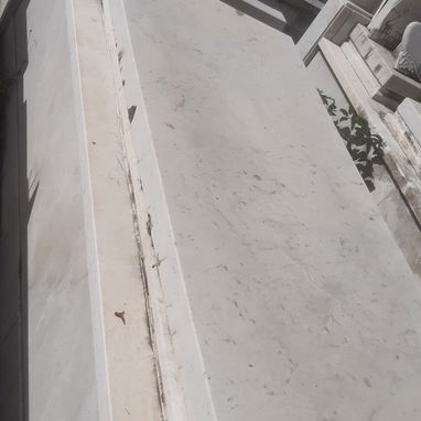 BÓVEDA EN EL CEMENTERIO DE COLÓN - Img 121334310