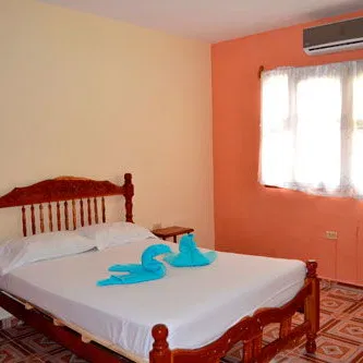 🪼 CASA CON PISCINA EN BOCA CIEGA | A 2 CUADRAS DE LA PLAYA 🌴🏡✨ - Img 122594995