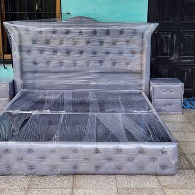 Camas capitoneadas, muebles y colchones de todas las medidas con el transporte incluido - Img 101478100
