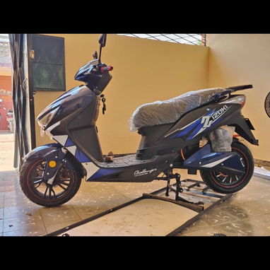 Moto eléctrica Izuki - 2/2