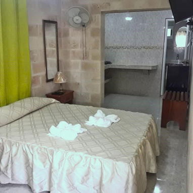 🏡 Casa en la Playa en La Habana: Vive el Caribe Frente al Mar - Img 116849594