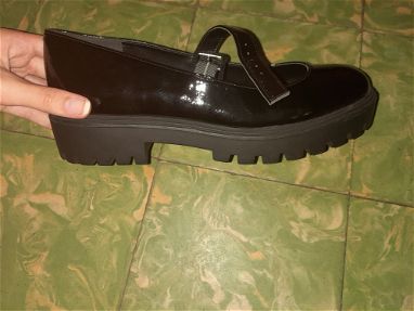 Zapatos negros estilo aesthetic/coquette - Img 66235807
