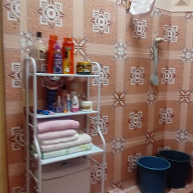 Vendo apto de 3/4 en el reparto palatino primer piso agua todos los días frente a la ciudad deportiva - 4/10