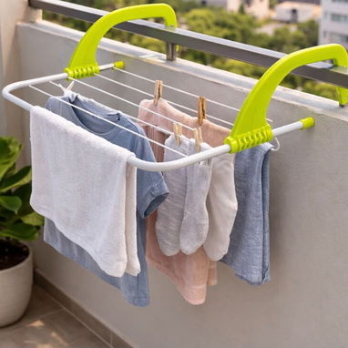 Tendero de Ropa portátil y Plegable diseñado para colgarse en barandas de balcones, ventanas, puertas o radiadores - 2/4