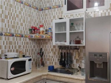 📌Propiedad 34655📌 Apartamento en calle céntrica de centro Habana, a 3 cuadras de malecón, la venden con todo dentro - Img 62151614