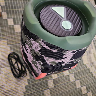 JBL Boombox 4 - 3/4