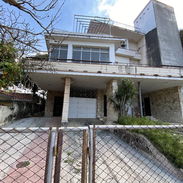PROPIEDAD HORIZONTAL DE 6 DORMITORIOS Y GARAJE EN MIRAMAR – 300 MIL USD - Img 55379191