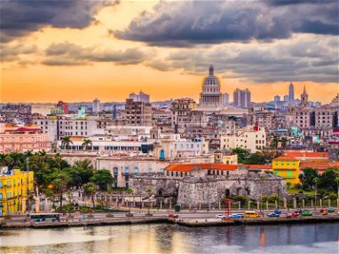 Servicio de guía turístico para La Habana (solo habla hispana). - Img main-image
