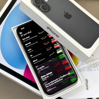 Nuevo iPhone 16 JT negro de Apple con 256 GB de almacenamiento. - Img 123663896