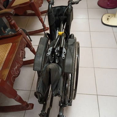 Silla de ruedas seminueva en excelente condición – 180 usd - Monte y Aguila - Img 124384649
