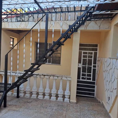 🏡 SE VENDE CASA DE 3 NIVELES EN SANTA FE(El Roble), PLAYA 🏡 - 6/10