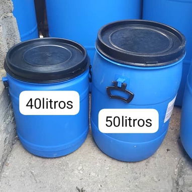 Se vende material de construcción, medicamentos y lousted nesecita - 6/10