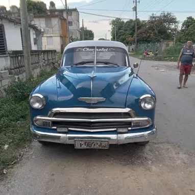 Se vende Chevrolet 51 de luxe Diésel con Remolque - Img 125644057