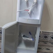 🚧 DISPENSADOR (BEBEDERO) DE AGUA FRÍA Y CALIENTE MODELO RE2700 MARCA ROYAL 🚧 - Img 53135654