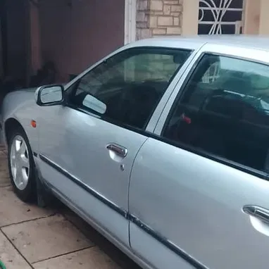 NISSAN Primera / 1995 / fuel injection / 16 valvulas / detalles de pintura - Img 123238412