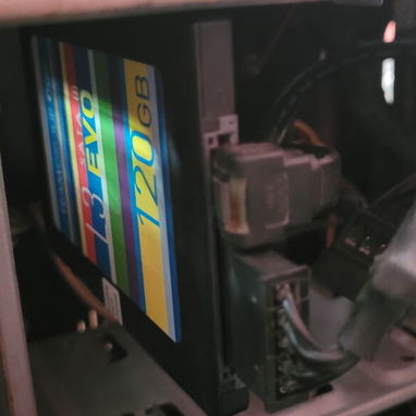 Vendo pc de 7ma 300USD propiedades en las fotos no vendo nada por separado funciona al 100 - Img 123141553