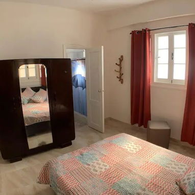 APTO PRIVADO en el vedado. PLAZA. DE una habitación climatizada(NO SE VA LA CORRIENTE).54026428 - Img 28861880