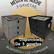 Mesita de noche de 3 gadeta con Bluetooth +Lus + cargador - Img 54938711
