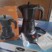 Cafetera eléctrica marca Ruden de 3 a 6 tazas en venta - Img 55959968
