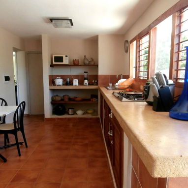 Casa recientemente reformada en venta en Atabey, Cuba. - Img 118708485