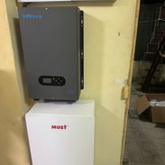 Kit solar: inversor 6kW, batería de 10 kW y 4 paneles de 600 W, con o sin instalación - Img 57254652