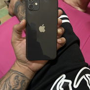 Vendo iPhone 11 de 64Gb. Precio 140 USD - Img 57722326