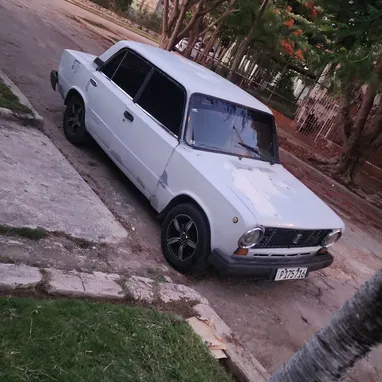 Lada 01 - Img 114130838