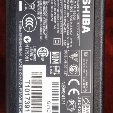 Transformador TOSHIBA para Laptop - Img 115089893