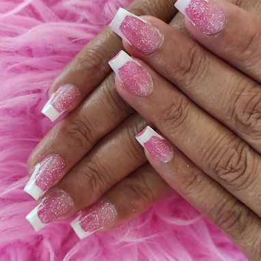 UÑAS A DOMICILIO NATURALES/ ACRÍLICAS/ PEDICURA Y MÁS - 7/10