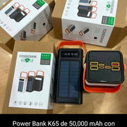 Power bank de 50000 mAh con panel solar - Img 57631802