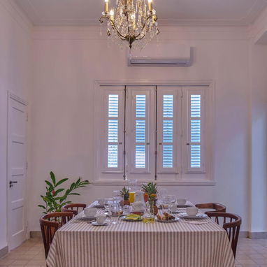 🏠Cod. Z | Alquiler por tiempo indefinido en el Vedado  - 2 Habitaciones + Terraza+ Planta eléctrica - Img 110047077