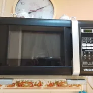 Microwave de uso, funcionando OK - Img 55659990