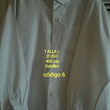 Camisas blancas mangas largas y cortas buen estado. Precio en dependencia del uso - Img 110536194