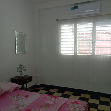 Casa de renta a Estudiantes - 2/6