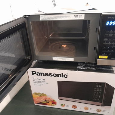 HORNO MICROONDAS PANASONIC 160usd NUEVO EN CAJA TENEMOS MENSAJERIA escribir 59747472 - 2/3