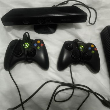 Xbox 360 Slim $70 - Img 128023827