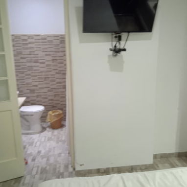 🪼 APARTAMENTO EN SAN LÁZARO | RENTA EN LA HABANA | APTO MODERNO EN CUBA 🏡✨ - Img 121788836