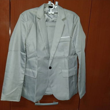 Trajes modernos nuevos - Img 116739972
