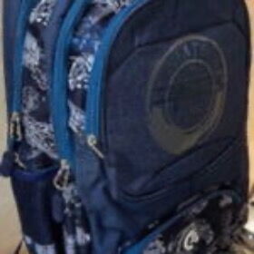 Mochilas con varios zipper y compartimentos, bien fuertes de lona gorda ! - Img 107526775