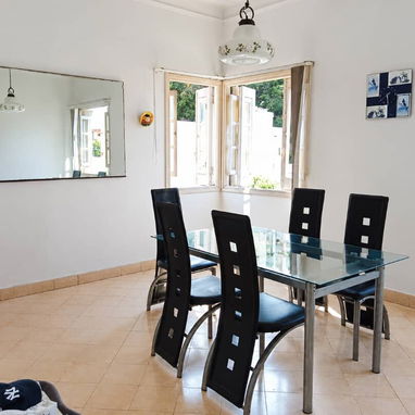 Se vende apartamento de 3 habitaciones en Miramar, Playa. - 6/10