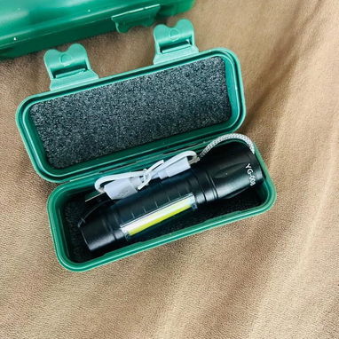 Linterna led de mano - Img 123105835